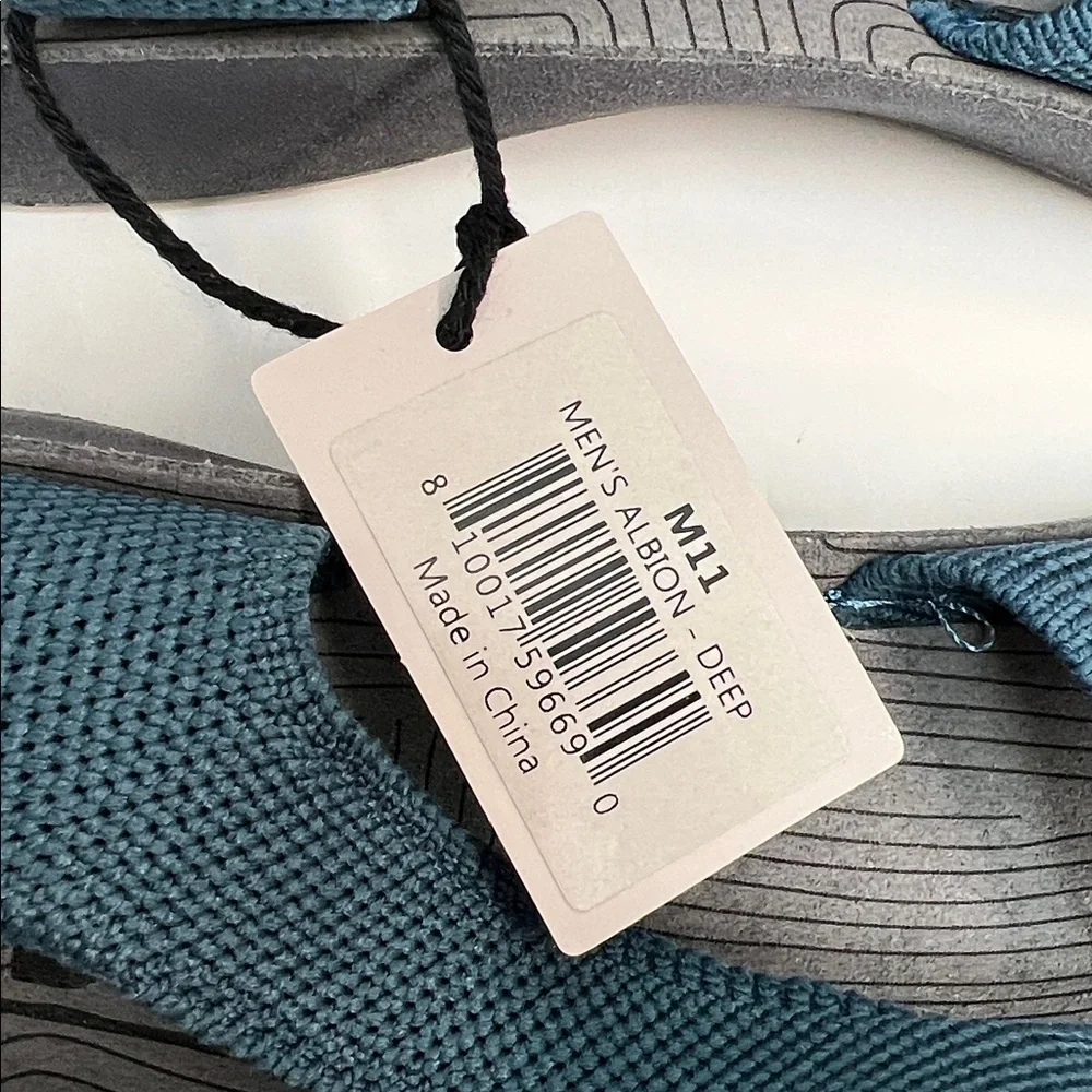 Tread Labs albion sandals